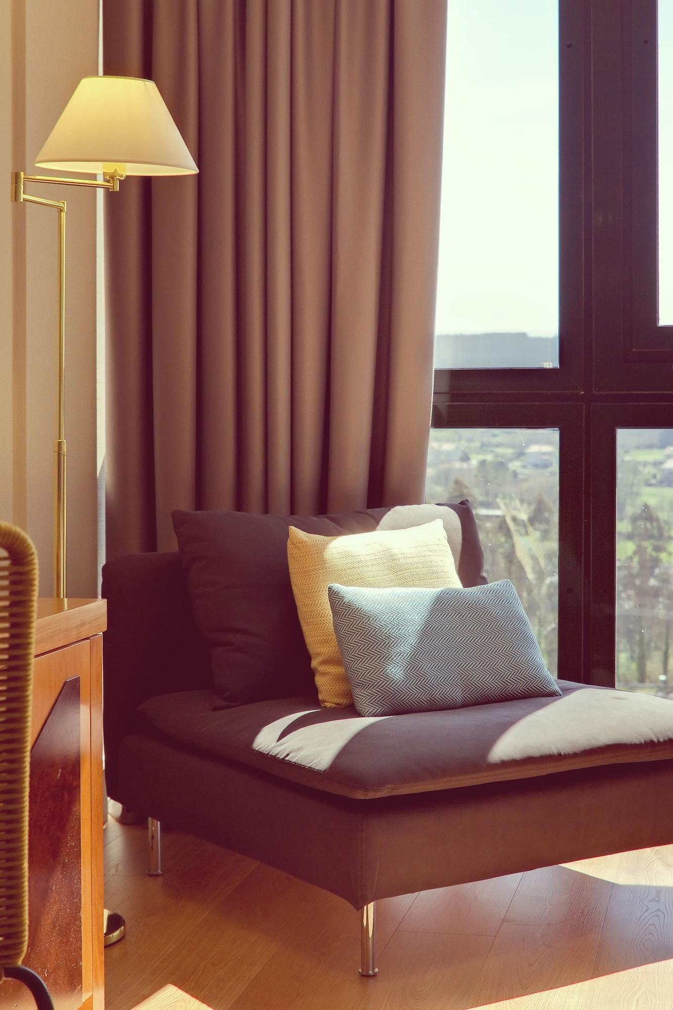 Oca Puerta Del Camino Hotel سانتياغو دي كومبوستيلا المظهر الخارجي الصورة